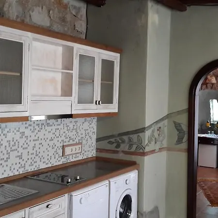 Gasthuis Antik Zeytin & Art Göltürkbükü