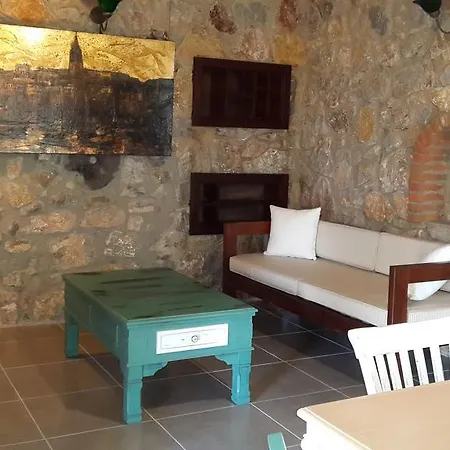 Pensjonat Antik Zeytin & Art Golturkbuku