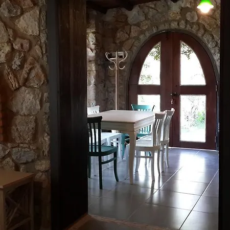 Pensjonat Antik Zeytin & Art Golturkbuku