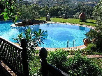 Antik Zeytin & Art 3* ゴルトゥルブク