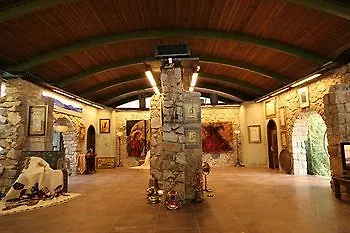 Antik Zeytin & Art Gasthuis Göltürkbükü